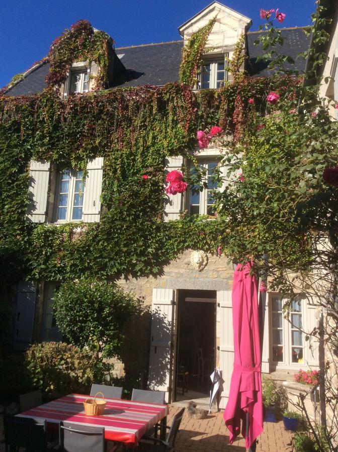 Le Logis Des Soeurs Grises Acomodação com café da manhã Guérande Exterior foto