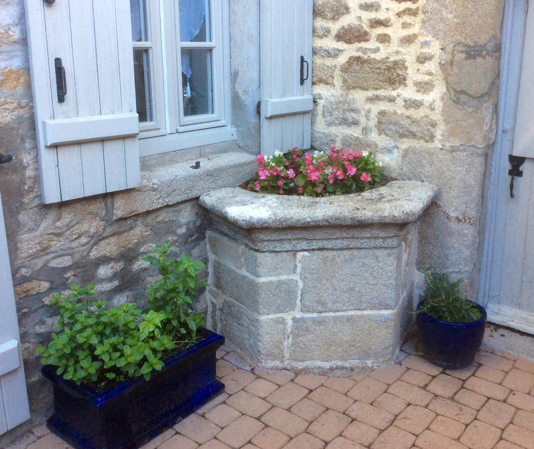 Le Logis Des Soeurs Grises Acomodação com café da manhã Guérande Exterior foto